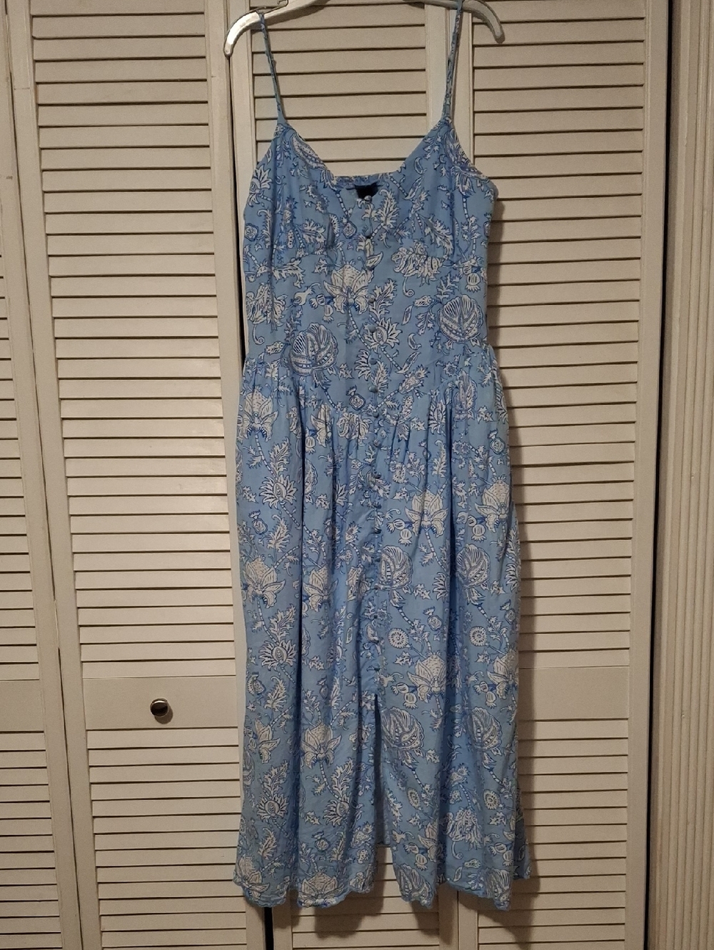 Roller Rabbit Light Blue and White Floral Dress Size M